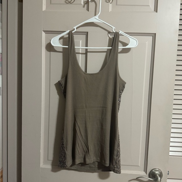 Womens Express Sequins Tank Top Size Small - Picture 5 of 5